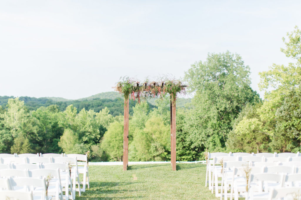 missouri outdoor wedding ceremony