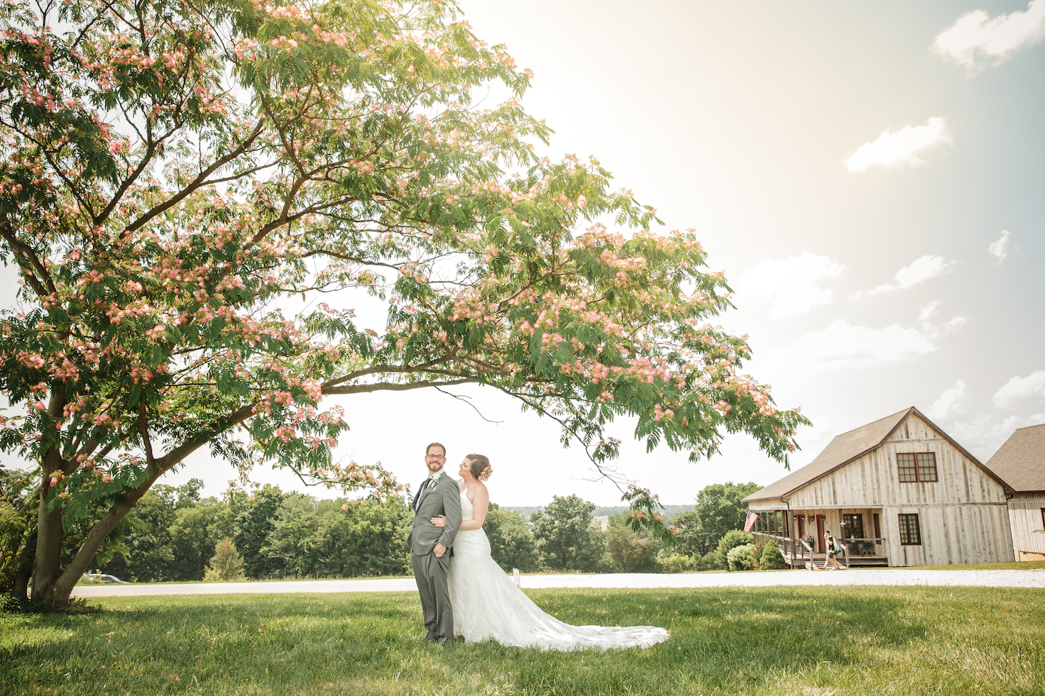 chaumette bride and groom under tree