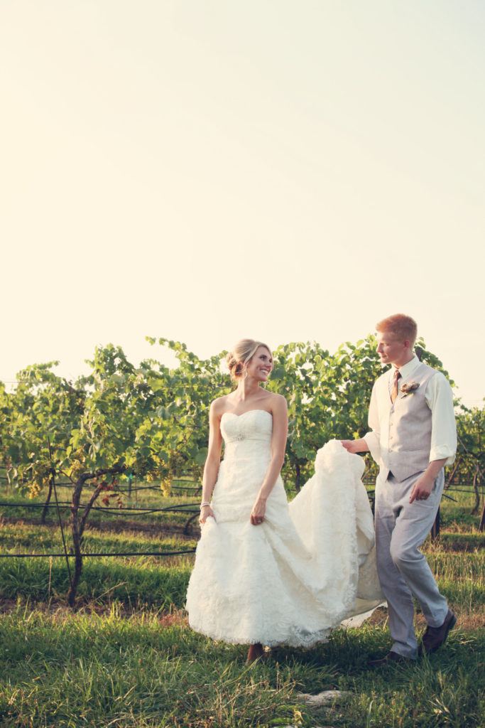 winery rustic barn wedding