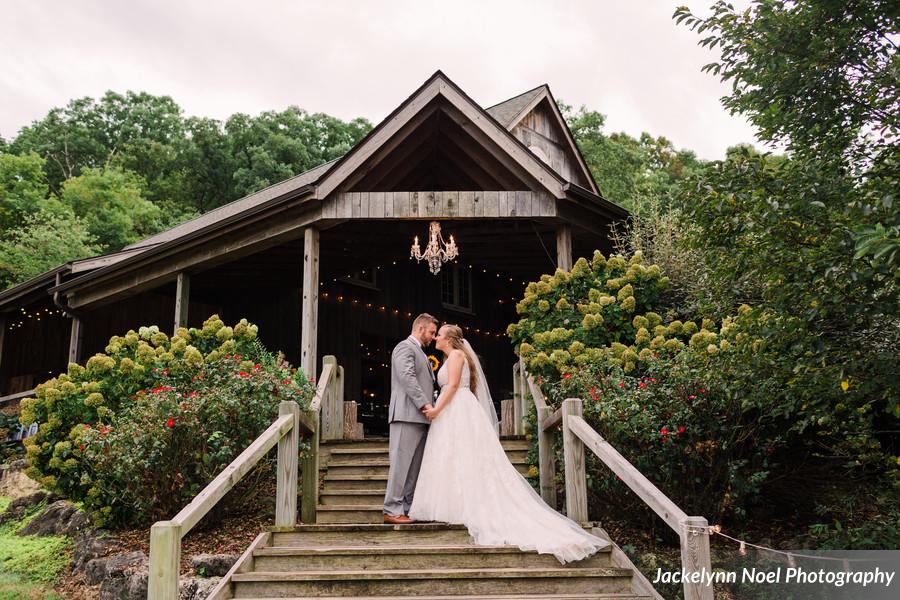 rustic barn country chic wedding